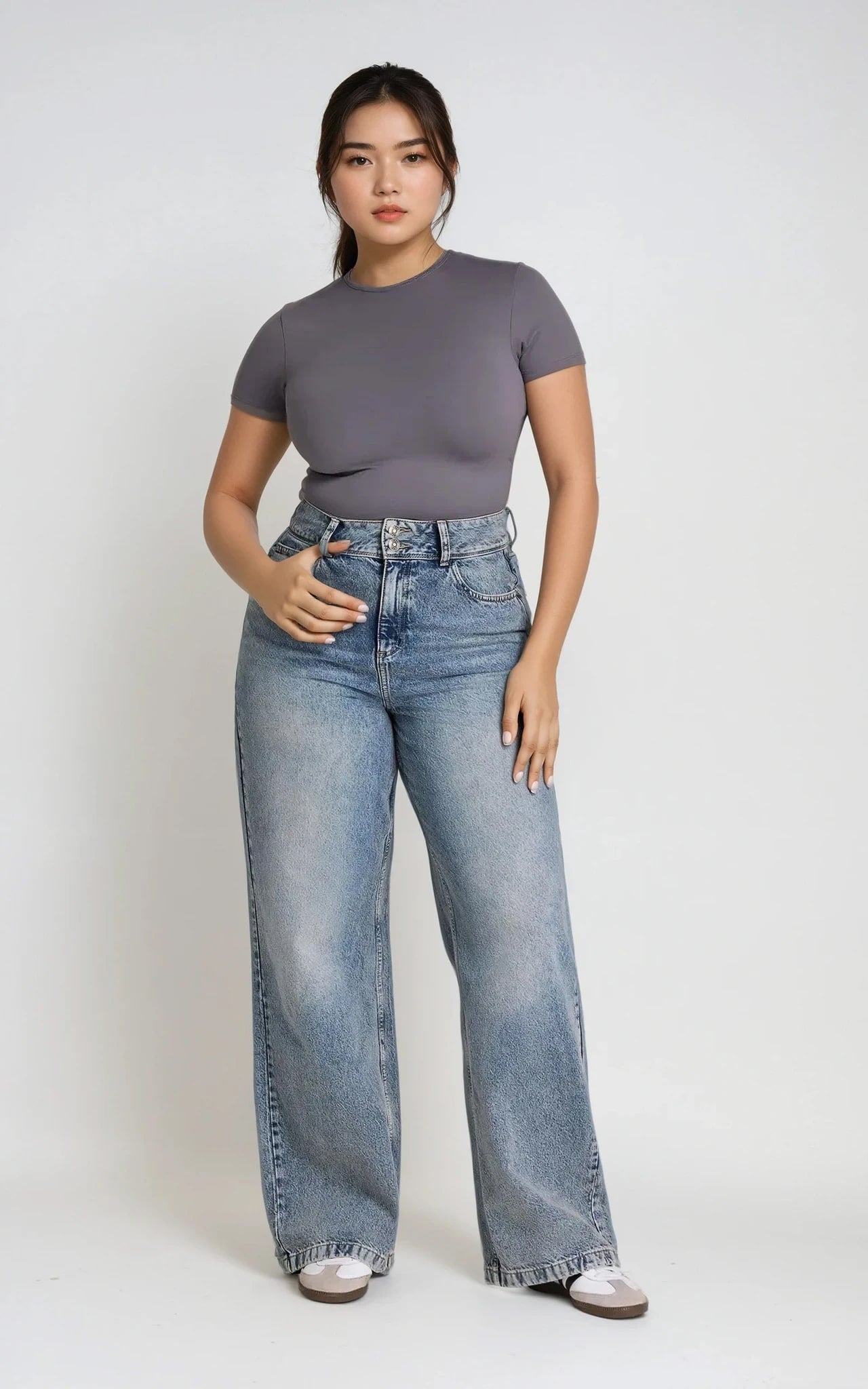 Essential T-Shirt for Women – Soft Cotton Crew Neck Everyday Basic White